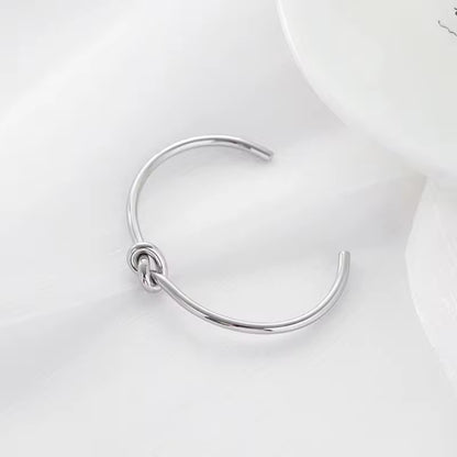 Lien Bangle