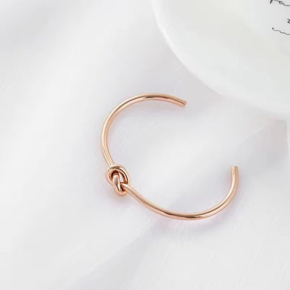 Lien Bangle